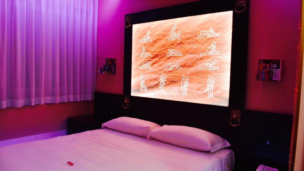 C Rooms - Love Motel Monza Cinisello Balsamo Exterior foto
