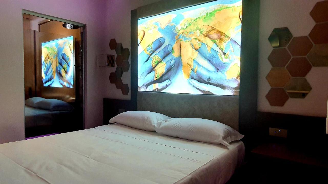 C Rooms - Love Motel Monza Cinisello Balsamo Exterior foto